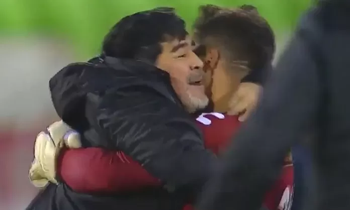 Maradona festejó el pase de Dorados de Sinaloa a la final del ascenso ...