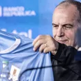 Marcelo Bielsa fue presentado oficialmente como DT de Uruguay