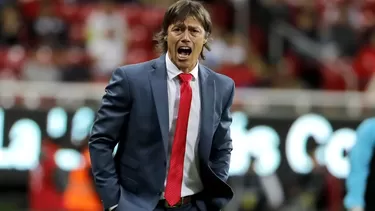 Matías Almeyda, entrenador argentino de 47 años. | Foto: AFP