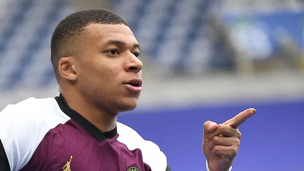 Mbappé dejó en ridículo a defensa y marcó golazo de 'huacha' en el PSG vs. Estrasburgo