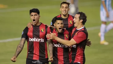 El equipo arequipeño consiguió un triunfazo en el Monumental de la UNSA | Foto: Fredy Salcedo/DeChalaca | Video: ESPN