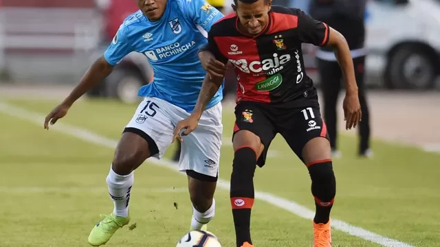 Melgar se despidió de la Copa Sudamericana empatando 0-0 con la Universidad Católica | Foto: AFP.