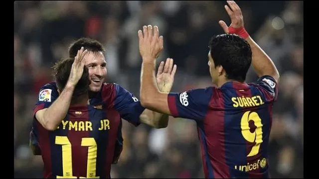 Messi, Neymar y Suárez marcan y Barcelona golea al Elche por la Copa
