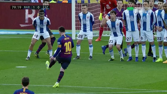 Mira el tiro libre que ejecut&oacute; Messi. | Foto: Cortes&iacute;a beinSports.