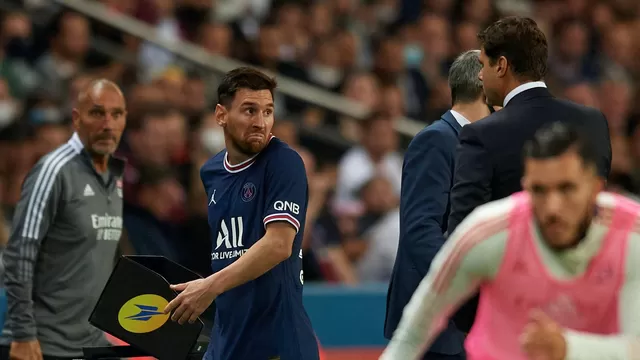 Messi se molestó con Pochettino al ser sustituido en el duelo del PSG ante Lyon