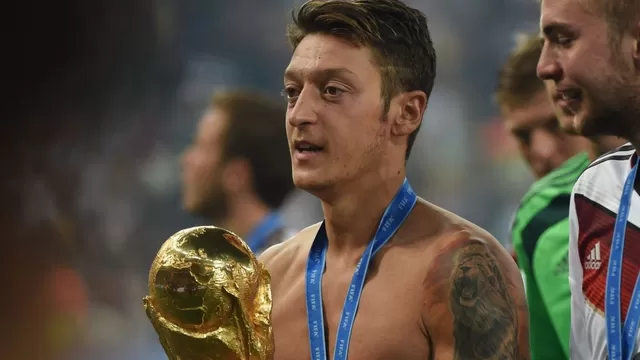 Mesut Özil. | Foto: AFP/Video: UEFA