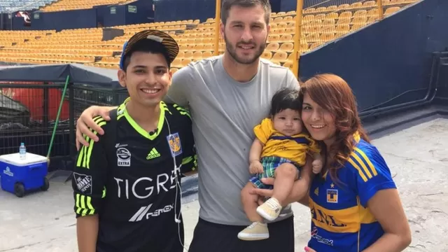 México: hinchas del Tigres bautizan a su hijo con nombre de crack francés