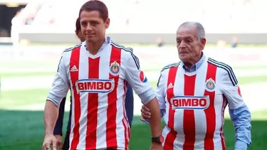 Tomás Balcázar inspiró a Chicharito para ser futbolista. | Foto: Chivas