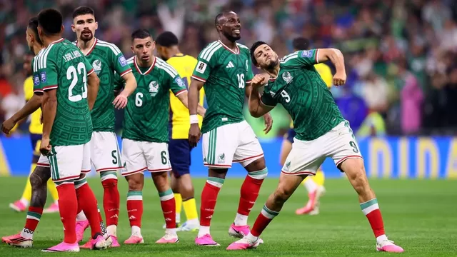 México clasificó a octavos de final del Mundial 2026 tras vencer a Ecuador. (Video: América TV / Foto: Reuters by Henry Romero)