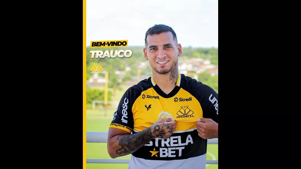 Miguel Trauco es oficialmente nuevo jugador del Criciúma. | Fuente: www.criciuma.com.br