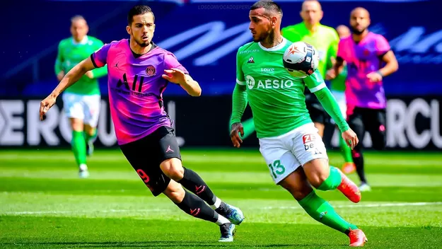 Con Miguel Trauco hasta los 89 minutos, Saint Etienne perdió 3-2 ante PSG por la Ligue 1