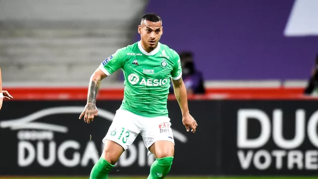 Con Trauco, Saint-Étienne empató 1-1 ante Auxerre y se jugará la permanencia en casa