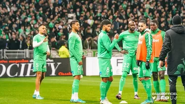 Trauco no tiene minutos este 2022 con su club. | Foto: Saint-Étienne