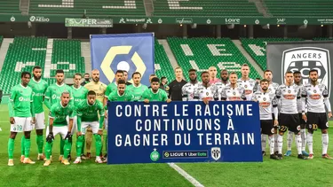 El peruano fue titular y jugó los 90 minutos del partido por la Ligue 1. | Foto: Saint-Étienne El peruano fue titular y jugó los 90 minutos del partido por la Ligue 1. | Foto: Saint-Étienne