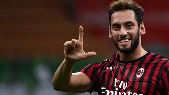 Del Milan al Inter: Hakan Calhanoglu confirmó su fichaje por el 'Nerazurro'