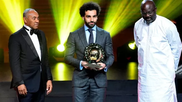 Salah logró este galardón por su gran desempeño en el 2018. | Foto: Twittter.