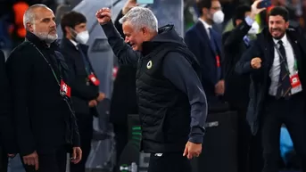 Mourinho rompió en llanto por meter a la Roma la final de la Conference League