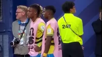 La reacción de Endrick al conocer que no iba a entrar en el partido de Brasil vs. Marruecos. (Video: Twitter)