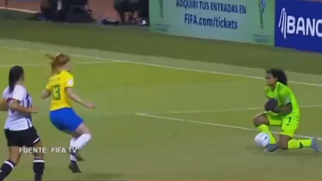 Mundial Femenino Sub-20: Horror de arquera de Costa Rica terminó en gol de Brasil