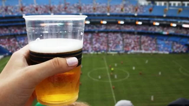 Mundial Qatar 2022: El alcohol estará autorizado en los palcos de los estadios