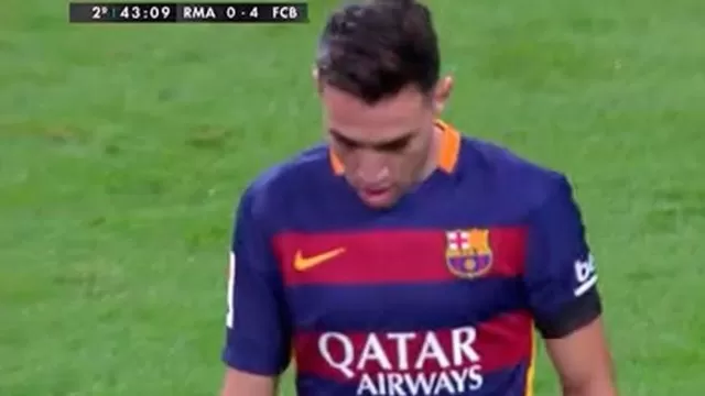 Munir falló el quinto gol de Barcelona y Gerard Piqué casi se lo 'come'