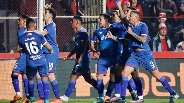 Nacional venció 2-1 a Unión y pasó a cuartos de la Sudamericana