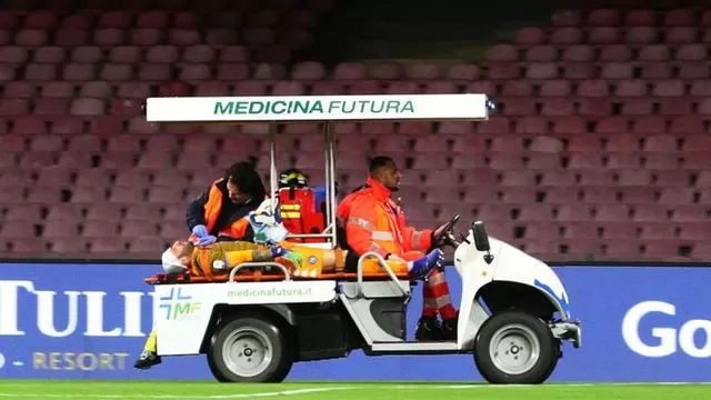 David Ospina acabó en un hospital tras desmayarse en la cancha | Video: Goals Arena.