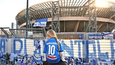 El San Paolo ahora se llama Diego Armando Maradona. | Foto: Twitter