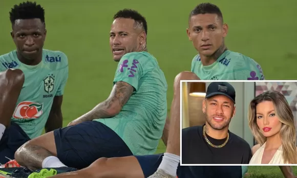 Pedro on X: Grande dia 👍 Neymar Legend Gold Troco por 1 celta preto, 1  Samsung Galaxy A72 e 1 camisa da Seleção Brasileira 😂 (pra ficar trajado  no dia 2 de