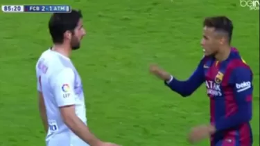 Neymar llamó "hijo de..." a Raúl García en el Barcelona-Atlético Neymar llamó "hijo de..." a Raúl García en el Barcelona-Atlético
