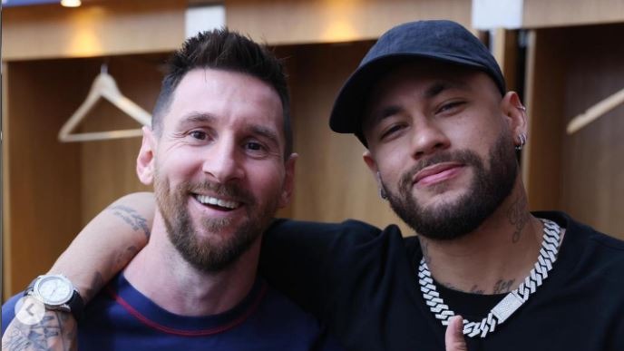 Neymar rindió homenaje a Messi tras su partida del PSG