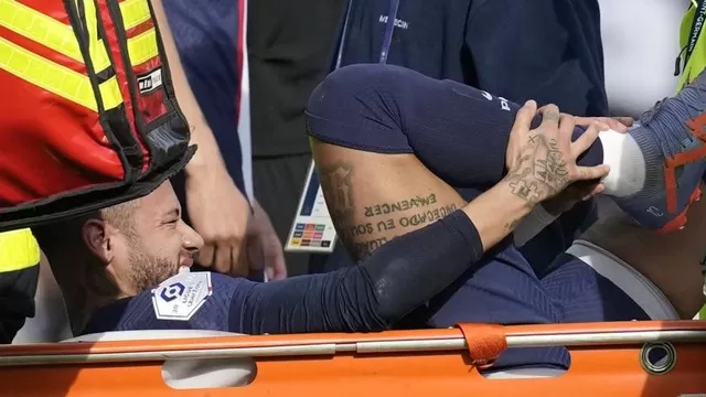 Neymar salió lesionado y llenó de preocupación al PSG