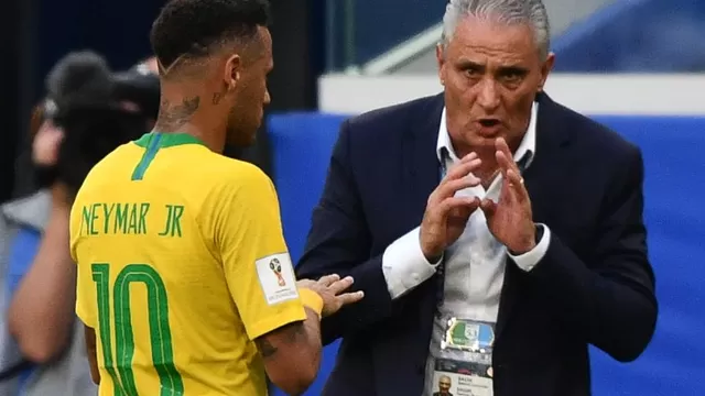 El entrenador de Brasil reveló la conversación que mantuvo con su dirigido. (Foto: AFP)