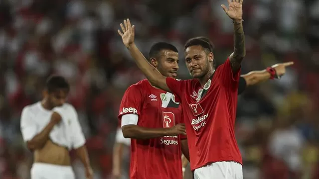 Neymar, Zico y otras estrellas homenajearon al Chapecoense