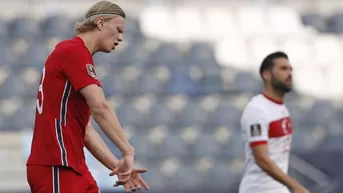 Noruega con Haaland cayó goleado 3-0 frente a Turquía por las Eliminatorias