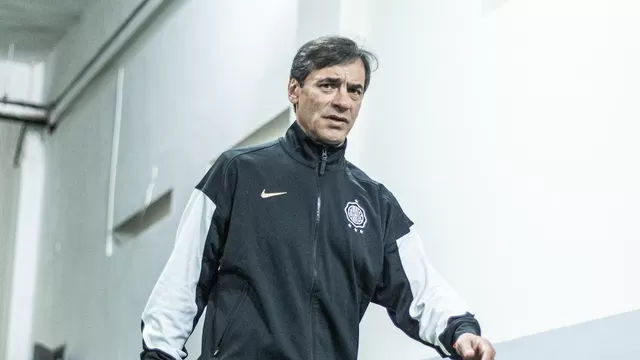 Fabián Bustos a penas estuvo cuatro meses al mando de Olimpia de Paraguay / X de Olimpia