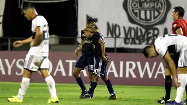 Partidazo de los celestes en Asunción. | Foto: EFE Partidazo de los celestes en Asunción. | Foto: EFE