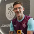 Oliver Sonne fue anunciado como nuevo jugador del Burnley inglés