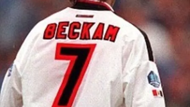 Otros errores del Manchester United en camisetas de sus jugadores-foto-2