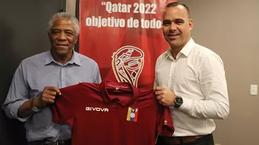 Maturana junto a Dudamel tras el amistoso de Venezuela con Estados Unidos. | Foto: La Vinotinto