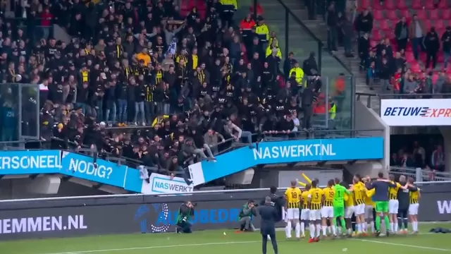 Países Bajos: Colapsó tribuna del estadio del NEC Nijmegen en festejo del Vitesse