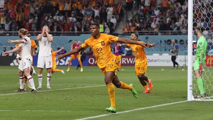Países Bajos venció 3-1 a Estados Unidos y clasificó a cuartos de final del Mundial