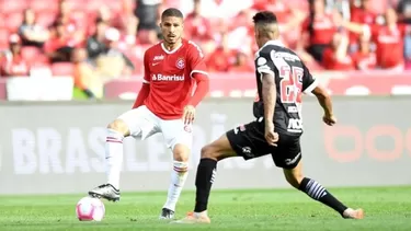 Paolo Guerrero jugó los 90 minutos del partido.