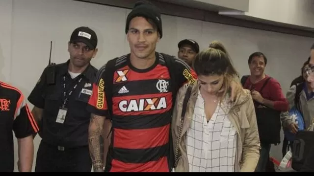 Paolo y Alondra, ahora son hinchas del &#39;Fla&#39;. (Facebook Flamengo)