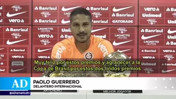 Paolo Guerrero recibió premios de goleador y mejor jugador de Copa de Brasil