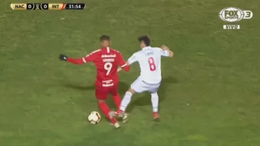 El argentino Néstor Pitana es el árbitro del partido entre Inter y Nacional. | Foto: Captura de Video. El argentino Néstor Pitana es el árbitro del partido entre Inter y Nacional. | Foto: Captura de Video.