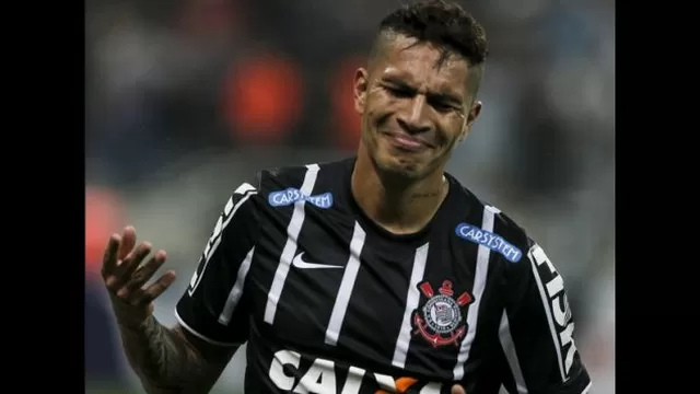 Paolo Guerrero recibió tres fechas de sanción en la Libertadores