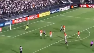 Paolo Guerrero se falló el 1-0 de Alianza Lima vs 2 de Mayo