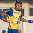 Paolo Guerrero volvió a entrenar con Avaí tras presentar una molestia muscular