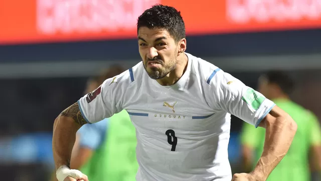 Paraguay vs Uruguay: Luis Suárez adelanta a la &#39;Celeste&#39; y complica a Perú